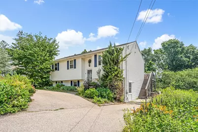 8 Bratt Lane, West Warwick, RI 02893 - Photo 3