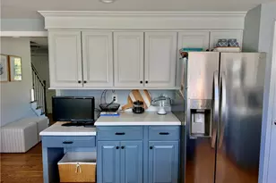 7 Cortland Ln, Smithfield, RI 02828 - Photo 9