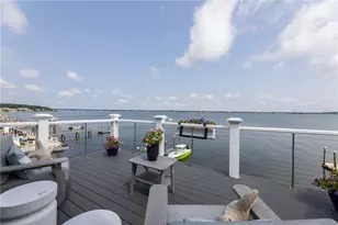 105 Charlotte Dr, Warwick, RI 02818 - Photo 5