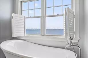 105 Charlotte Dr, Warwick, RI 02818 - Photo 43