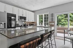 68 Castle Rocks Rd, Warwick, RI 02886 - Photo 5