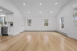 9 Country Pkwy, North Providence, RI 02911 - Photo 11