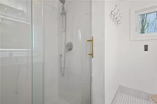 9 Country Pkwy, North Providence, RI 02911 - Photo 25