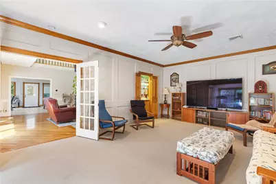 7 Kings Row, Cumberland, RI 02864 - Photo 15