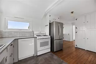 47 Sunset Dr, Charlestown, RI 02813 - Photo 33