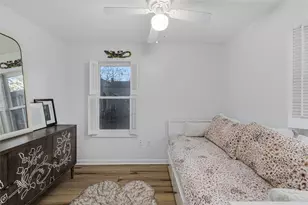 208 Marlborough St, East Greenwich, RI 02818 - Photo 25