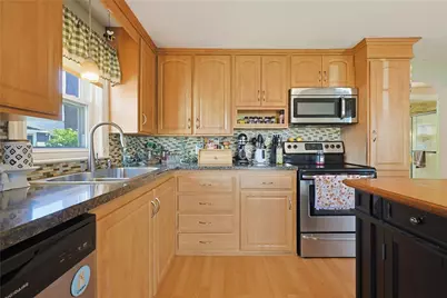 127 Fern Street, Warwick, RI 02889 - Photo 9