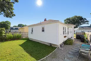 127 Fern St, Warwick, RI 02889 - Photo 31