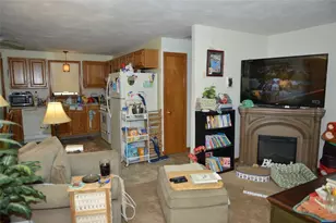 55 Vinton Ave, Cranston, RI 02920 - Photo 23