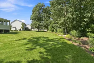 114 Teakwood Dr W, Coventry, RI 02816 - Photo 37