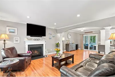 114 Teakwood Drive W, Coventry, RI 02816 - Photo 3