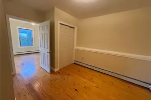 31 Powel Ave, Newport, RI 02840 - Photo 11