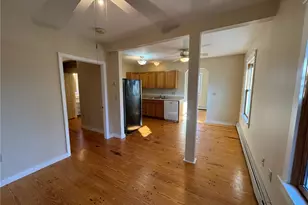 31 Powel Ave, Newport, RI 02840 - Photo 9