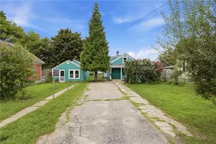 62 Leading St, Johnston, RI 02919 - Photo 29