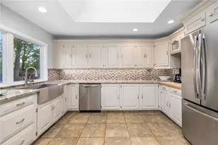 210 Wildflower Dr, Cranston, RI 02921 - Photo 23