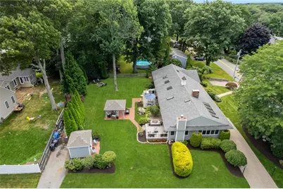 210 Wildflower Drive, Cranston, RI 02921 - Photo 7