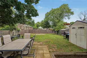 1349 W Shore Rd, Warwick, RI 02889 - Photo 31