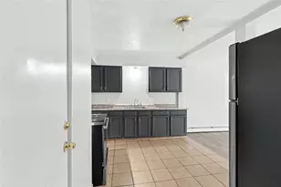 193 Arnold St, Woonsocket, RI 02895 - Photo 3
