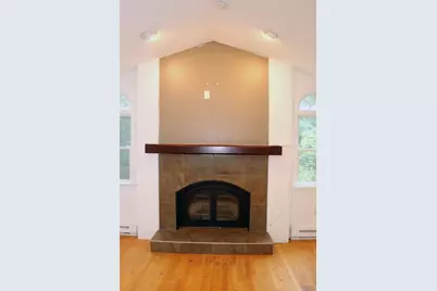 52 Charcalee Drive, Cranston, RI 02921 - Photo 9
