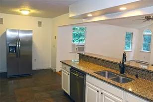 52 Charcalee Dr, Cranston, RI 02921 - Photo 7
