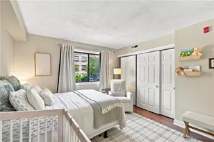 125 Van Zandt Ave, Newport, RI 02840 - Photo 23