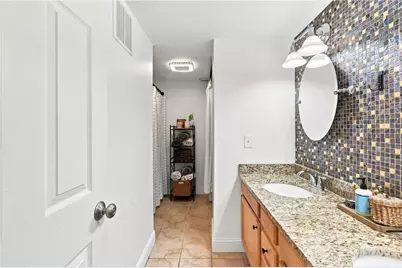 125 Van Zandt Avenue #201, Newport, RI 02840 - Photo 31