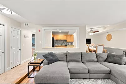 125 Van Zandt Avenue #201, Newport, RI 02840 - Photo 7