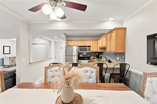 125 Van Zandt Ave, Newport, RI 02840 - Photo 9