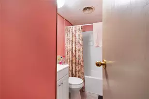 719 Forest Prk, Middletown, RI 02842 - Photo 15