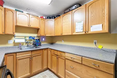 66 Girard Avenue #223, Newport, RI 02840 - Photo 21