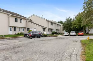 66 Girard Ave, Newport, RI 02840 - Photo 3