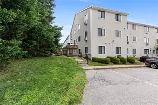 66 Girard Ave, Newport, RI 02840 - Photo 7