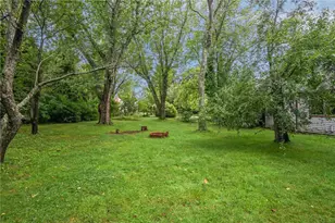 57 Bancroft Dr, Portsmouth, RI 02871 - Photo 15