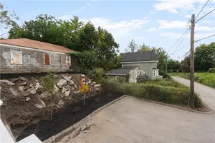 10 Buffalo Ct, Providence, RI 02909 - Photo 49