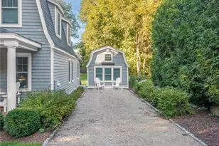 66 Baxter St, Charlestown, RI 02813 - Photo 3