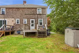 351 Blvd Blvd, Middletown, RI 02842 - Photo 23