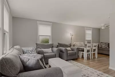 351 Boulevard Boulevard, Middletown, RI 02842 - Photo 3