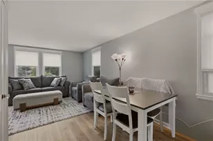 351 Blvd Blvd, Middletown, RI 02842 - Photo 5