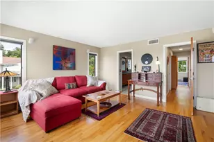 138 Windward Ln, Bristol, RI 02809 - Photo 15