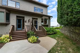 138 Windward Ln, Bristol, RI 02809 - Photo 3