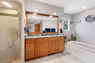 138 Windward Ln, Bristol, RI 02809 - Photo 17