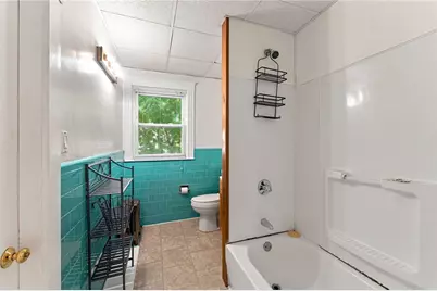 480 East Avenue, Pawtucket, RI 02860 - Photo 15