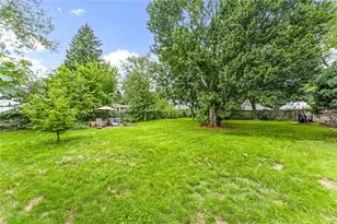 32 Benbridge Ave, Warwick, RI 02888 - Photo 37