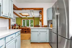 32 Benbridge Ave, Warwick, RI 02888 - Photo 21
