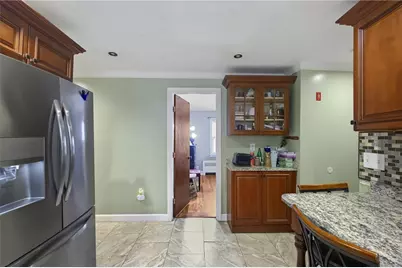 402 Webster Avenue, Cranston, RI 02920 - Photo 9