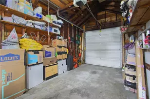 402 Webster Ave, Cranston, RI 02920 - Photo 21