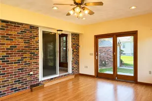 415 George Waterman Rd, Providence, RI 02919 - Photo 5