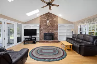 29 Suddard Ln, Scituate, RI 02857 - Photo 15