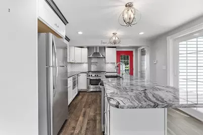513 Woonasquatucket Avenue, North Providence, RI 02911 - Photo 13