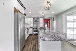513 Woonasquatucket Ave, North Providence, RI 02911 - Photo 13